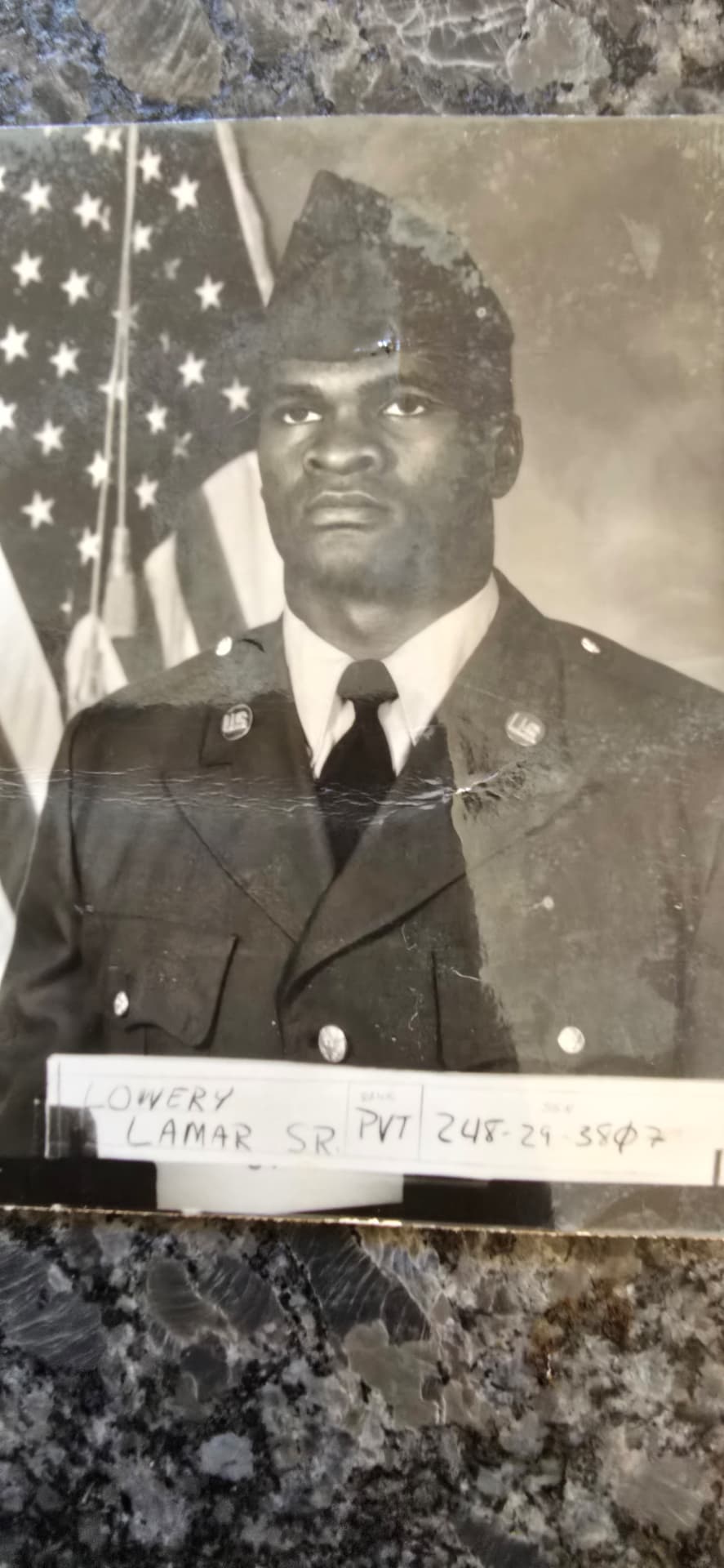Historisches Portrait von Lamar Lowery in Uniform der US Army